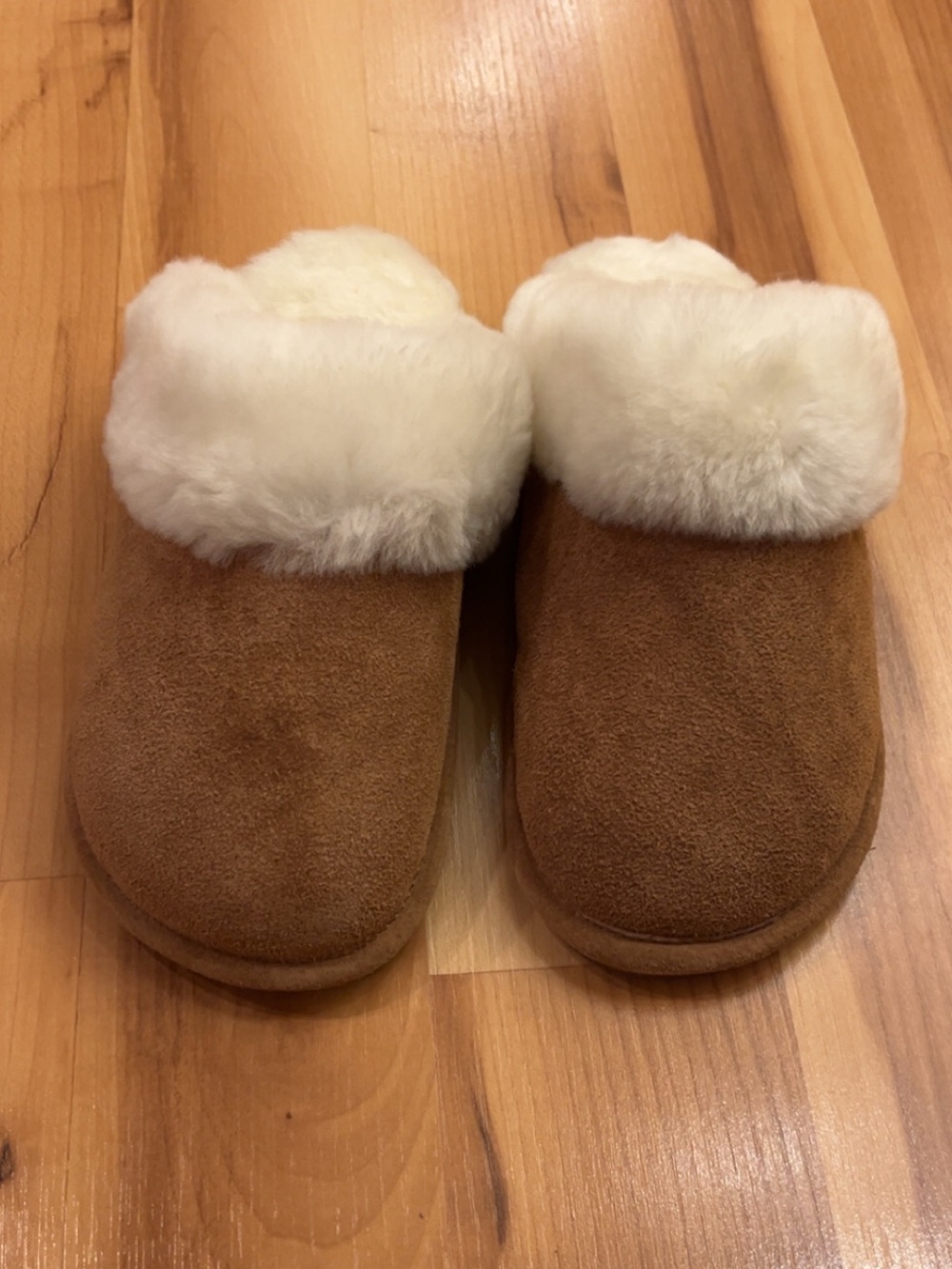 Red Wing Shoes Chestnut Shearling Cuff Slipper